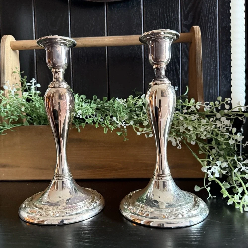 Vintage Oneida Silverplate‎ Royal Provincial Candlestick Holders set of 2 Heavy